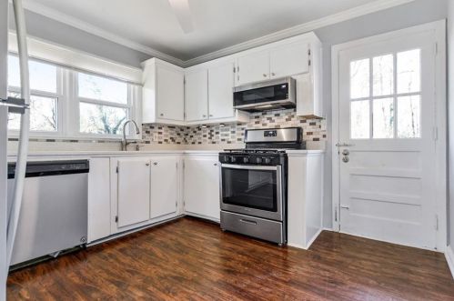 1321 Idlewood Rd, Tucker GA 30084-7717 exterior