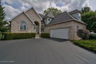 1 Somerset Close, Scranton, PA 18507-2110