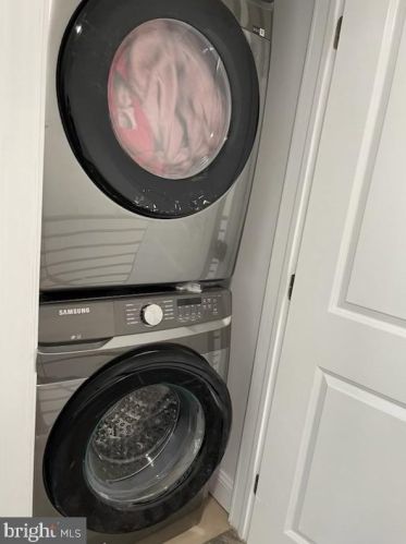 1557 9 St, Philadelphia PA 19148-3701 exterior