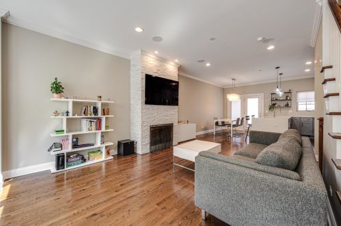 3455 Whipple St, Chicago IL 60655-2303 exterior