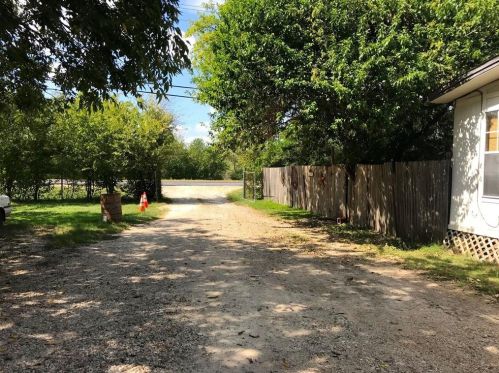 10448 Fm 812, Austin TX 78719-9735 exterior