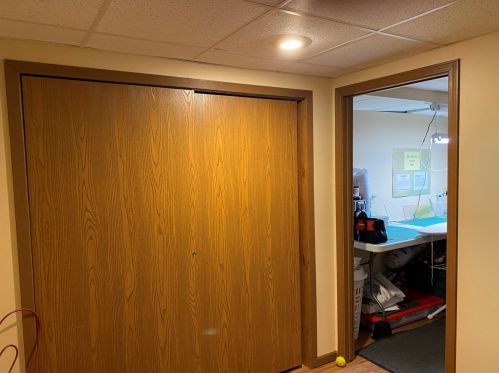 776 Regency Park Dr, Bull Valley, IL 60014-8594