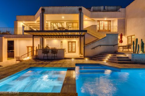 6941 Finger Rock Pl, Tucson AZ  85718-1401 exterior