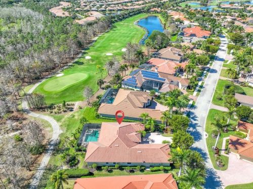 7476 Treeline Dr, Naples FL 34119-9727 exterior