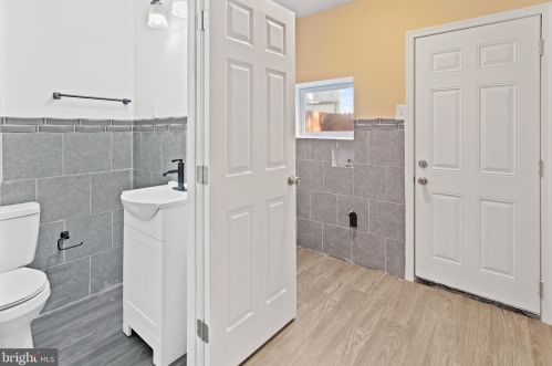 3045 Carlisle St, Philadelphia PA  19132-2312 exterior