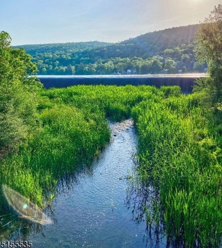 25 Grandview Ln, West Milford Lakes NJ  07480-1424 exterior