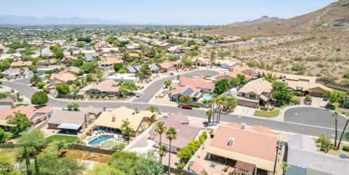 15816 15th Way, Phoenix AZ  85022-3249 exterior