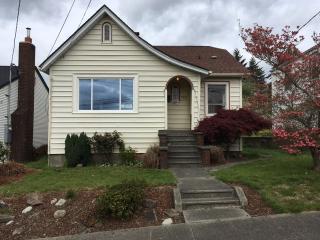 3518 Bennett St, Seattle WA  98118-6120 exterior