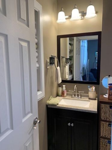 138 High St, Woonsocket RI 02895-4333 exterior