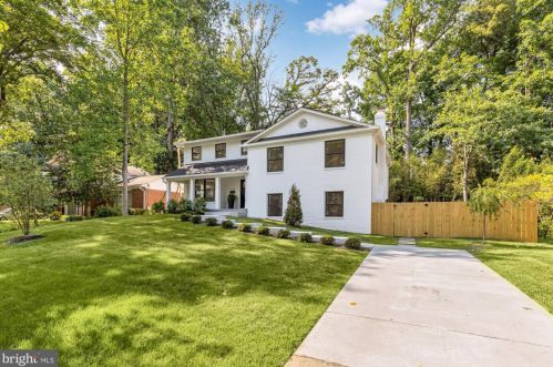 6705 Buttermere Ln, Bethesda MD  20817-1528 exterior