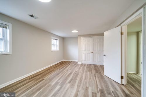 4110 Duvawn St, Alexandria VA 22310-2022 exterior