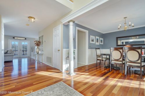 17 Cottonwood Dr, Jackson Twp NJ 08527-4940 exterior