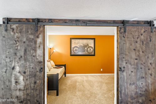 3640 60th St, Phoenix AZ 85018-6708 exterior