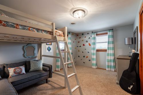 130 85, Milwaukee WI 53214-2963 exterior