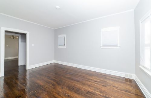 129 21 Ave, Broadview IL 60153-1474 exterior