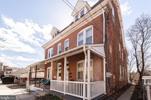 130 4th St, Pottstown PA  19464-5218 exterior