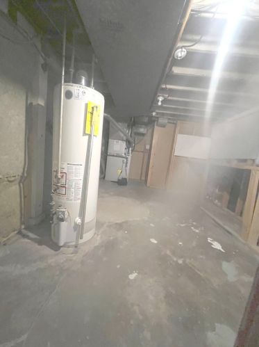 611 18 Ave, Broadview IL 60155-3928 exterior