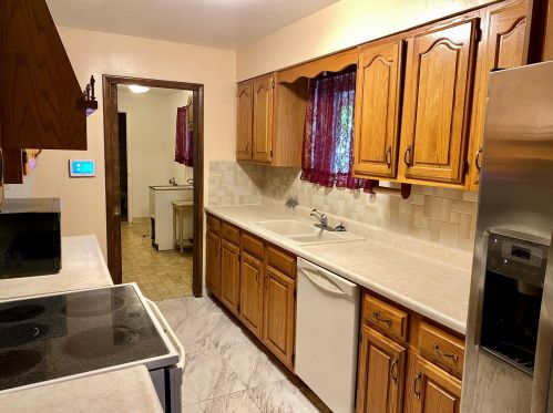 1241 Norton Ave, Meskegon MI 49441-4318 exterior