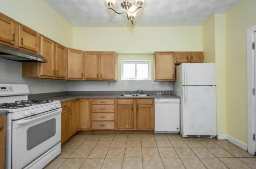 460 Chalkstone Ave, Providence RI 02909-4918 exterior