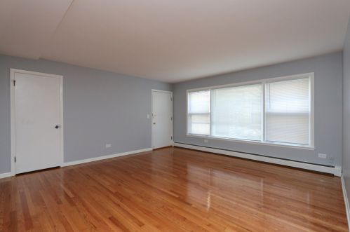 6555 Natoma Ave, Chicago, IL 60631-1780