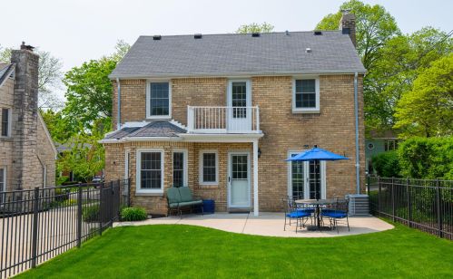 2518 84, Milwaukee WI 53226-1906 exterior