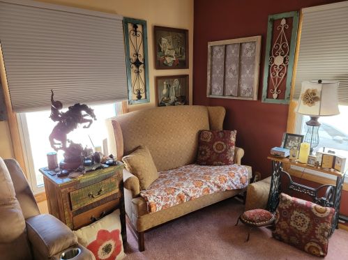 5002 26th St, Milwaukee, WI 53221-3452