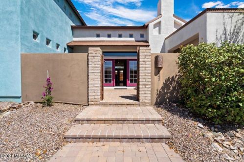 242 21st St, Tucson, AZ 85701
