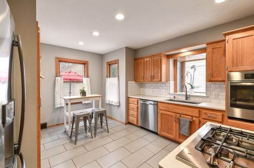 2434 85, Milwaukee WI 53226-1912 exterior