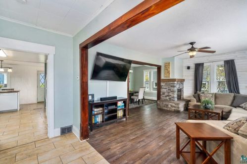 5111 Dodge St, Duluth MN 55804-2436 exterior