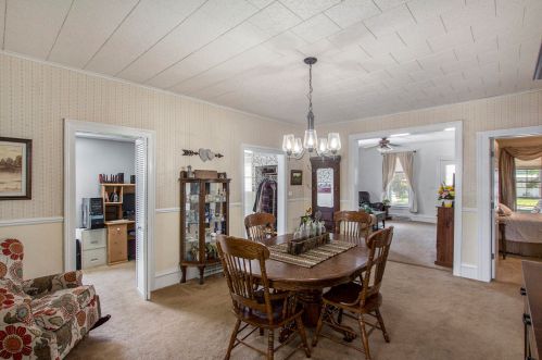 228 Slosson Ave, Reed City MI 49677-1231 exterior