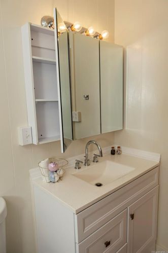 1717 Noe St, Honolulu HI 96819 exterior