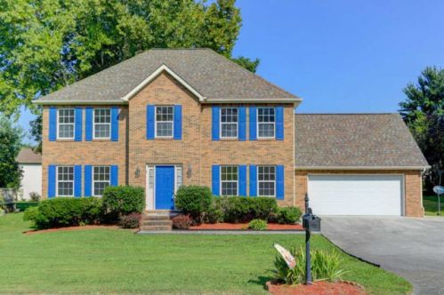 5305 Cherbourg Ln, Knoxville, TN 37918-8130