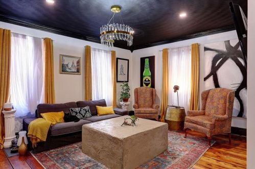 134 Courtland St, Providence, RI 02909-1429