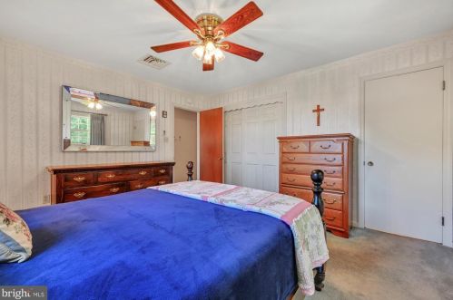 1666 Clearview Ave, Lancaster PA 17601-4308 exterior