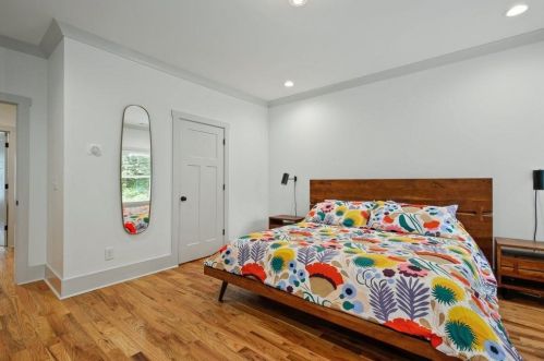 1136 Indale Pl, Atlanta GA  30310-3721 exterior