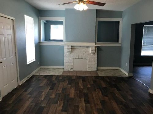 4903 Gurley Ave, Dallas TX  75223-2203 exterior