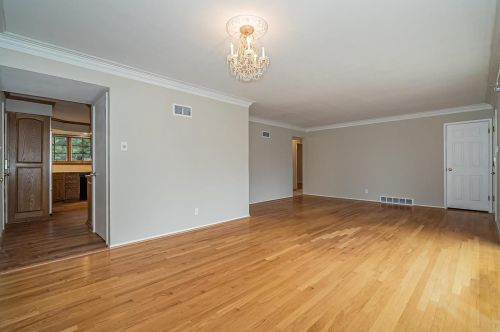 6109 Savio Dr, Saint Louis MO 63123-2760 exterior