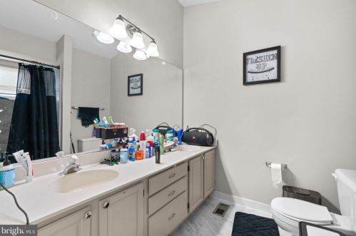 23 Morning Breeze Ct, Silver Spring MD 20904-1248 exterior