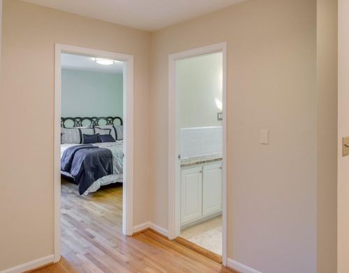 5625 Colton Dr, Atlanta GA 30342-1303 exterior