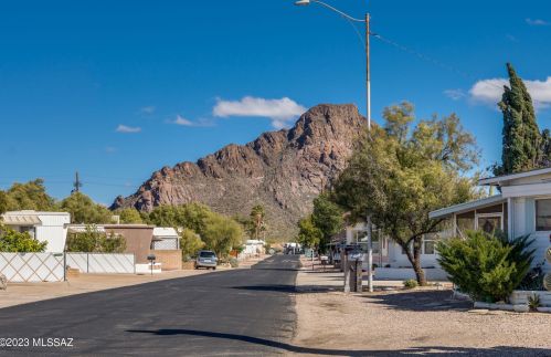 5535 Flying M St, Tucson AZ  85713-6418 exterior