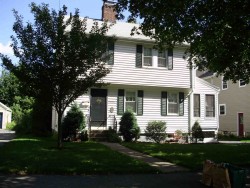 44 Freeman St, Newton, MA 02466-1206