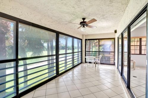 11217 Aspen Gln Dr, Boynton Beach FL 33437-1835 exterior