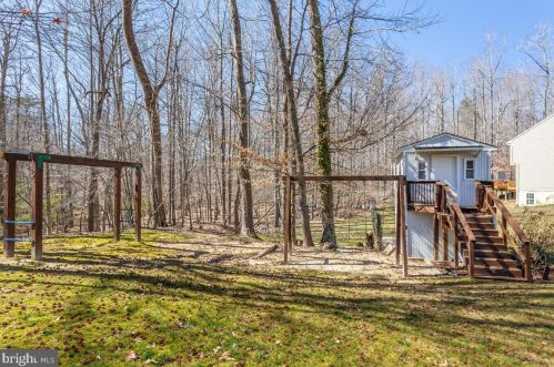 1309 Duchess Ln, Huntingtown MD 20639-2337 exterior