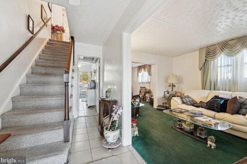 15 54th St, Washington, DC 20019-6560