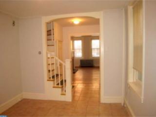 110 Kenilworth St, Philadelphia PA  19147-3410 exterior