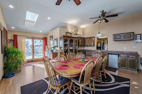 137 Conneaut Dr, Pittsburgh PA 15239-2630 exterior