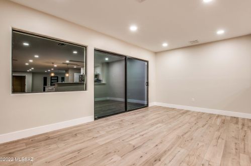 2110 Grant Rd, Tucson AZ  85719-3411 exterior