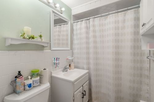 842 Saratoga St, Boston MA 02128-1113 exterior