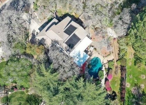 9811 Blue Lk Dr, Folsom CA 95630-1909 exterior