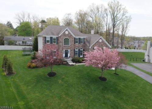 21 George St, Mount Olive, NJ 07828-2441